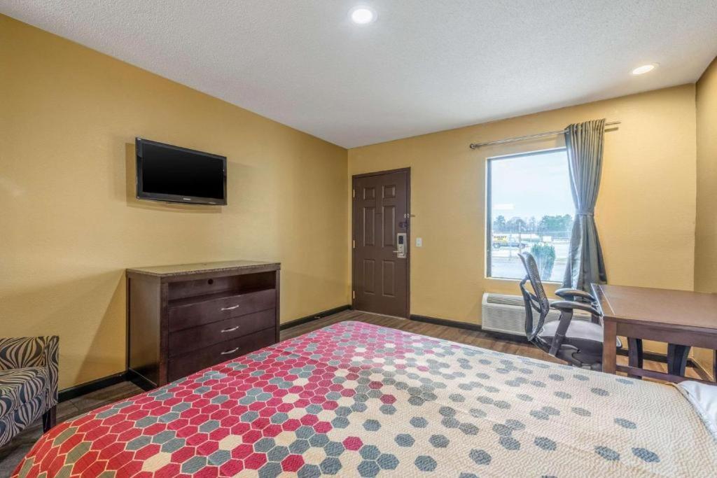 Southern Inn And Suites Spartanburg Bagian luar foto